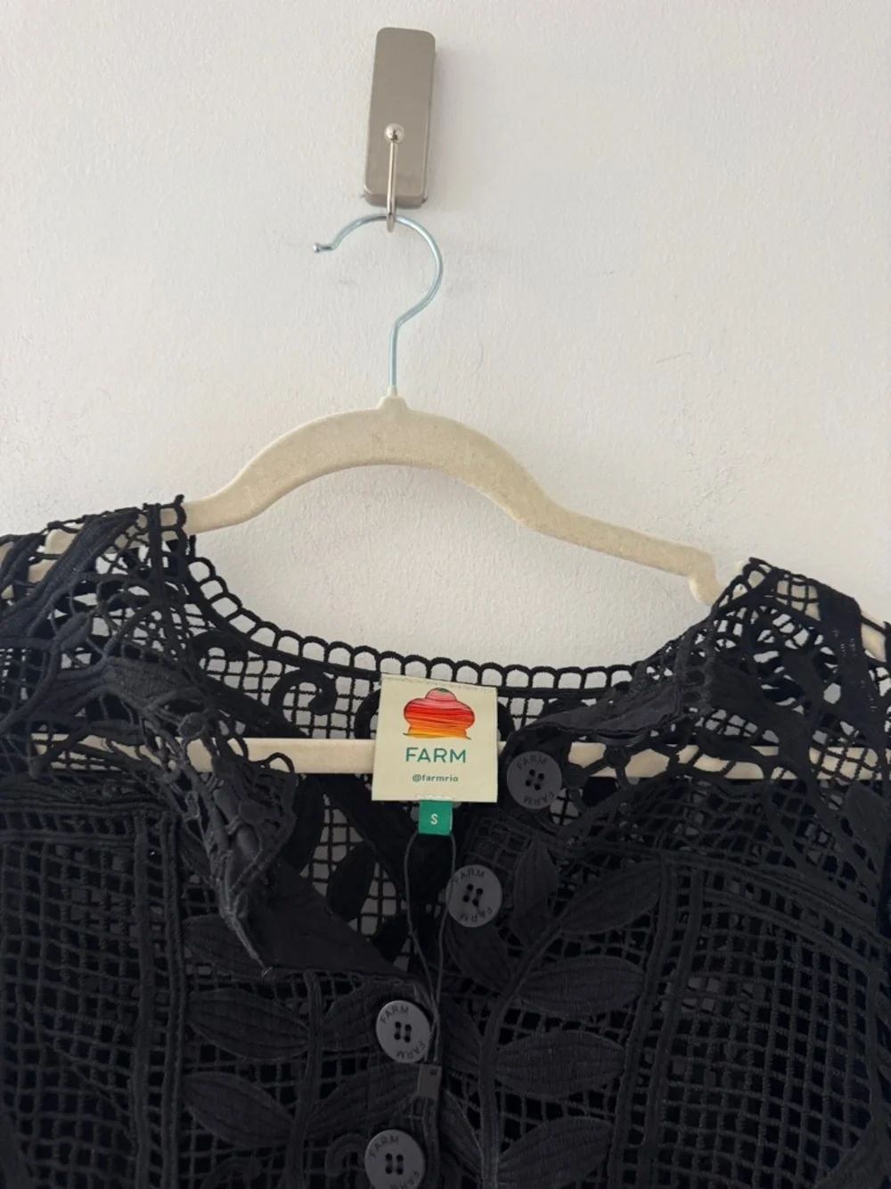 FARM RIO Guipire Puff Sleeve Black Blouse S